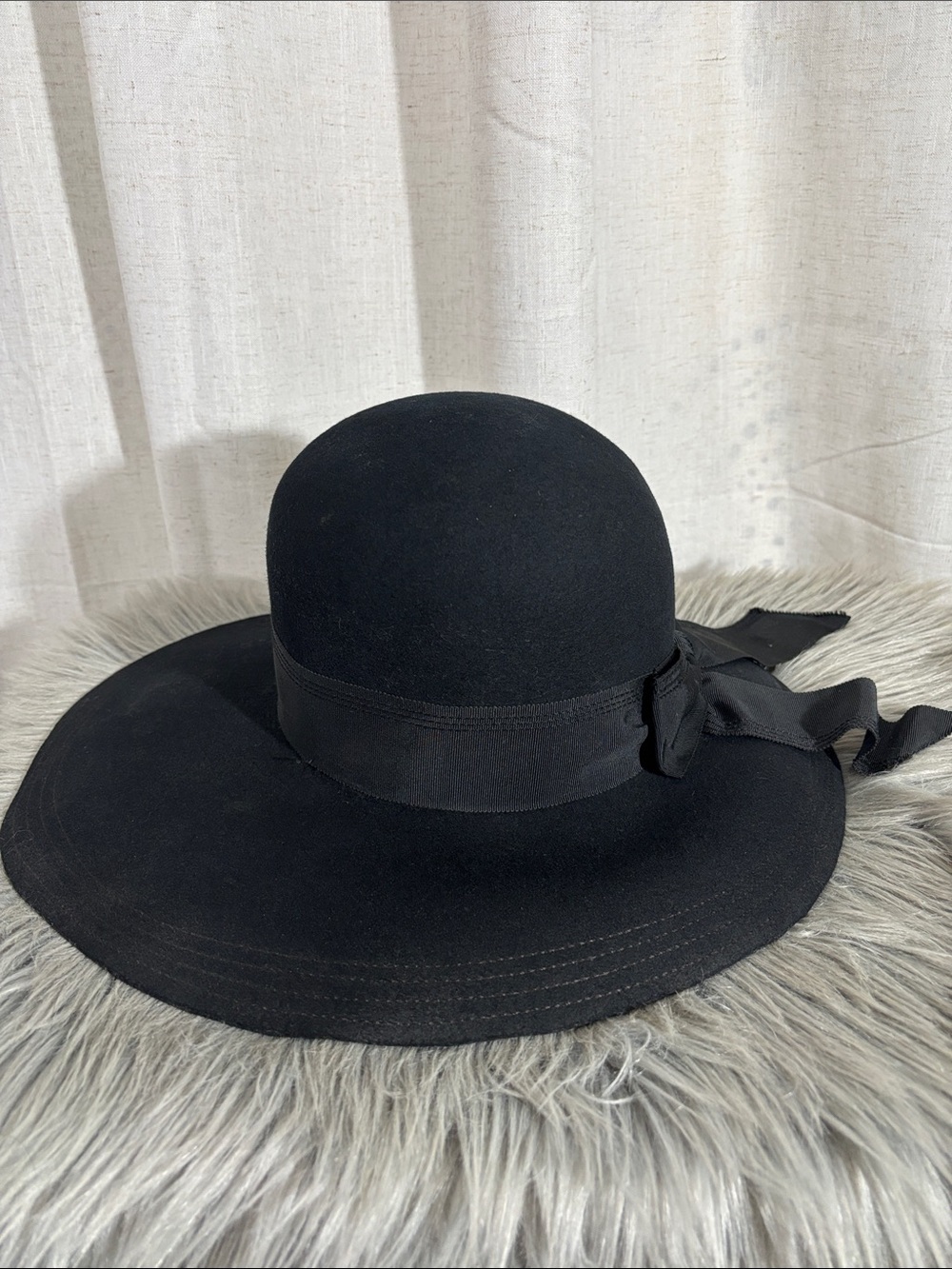 Vintage Wide-Brim Women's Black Wool Felt Floppy Hat - Picture 3 of 11